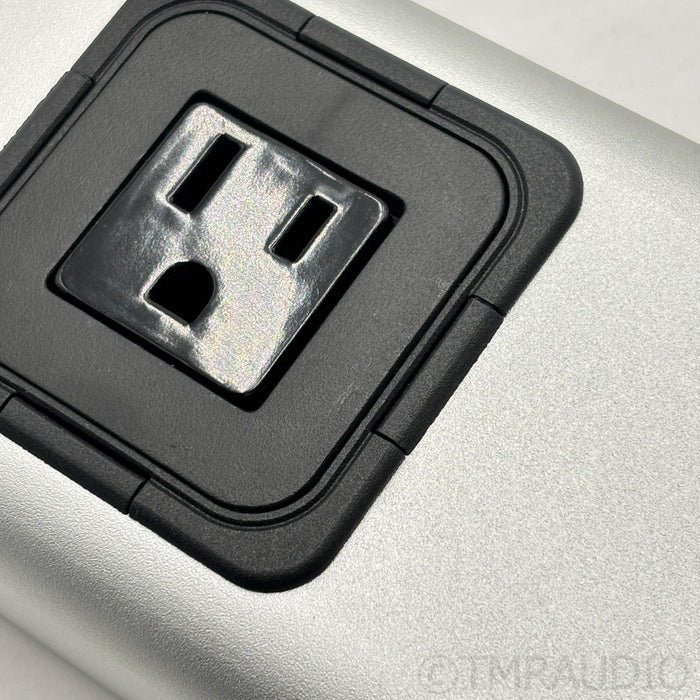 IsoTek V5 Gemini Power Conditioner