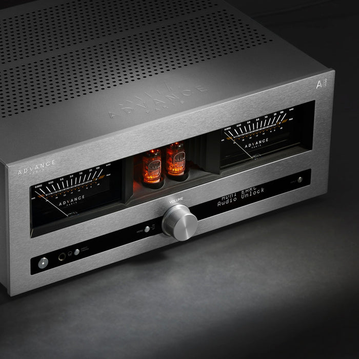 Advance Paris A-i130 Integrated Amplifier; Silver
