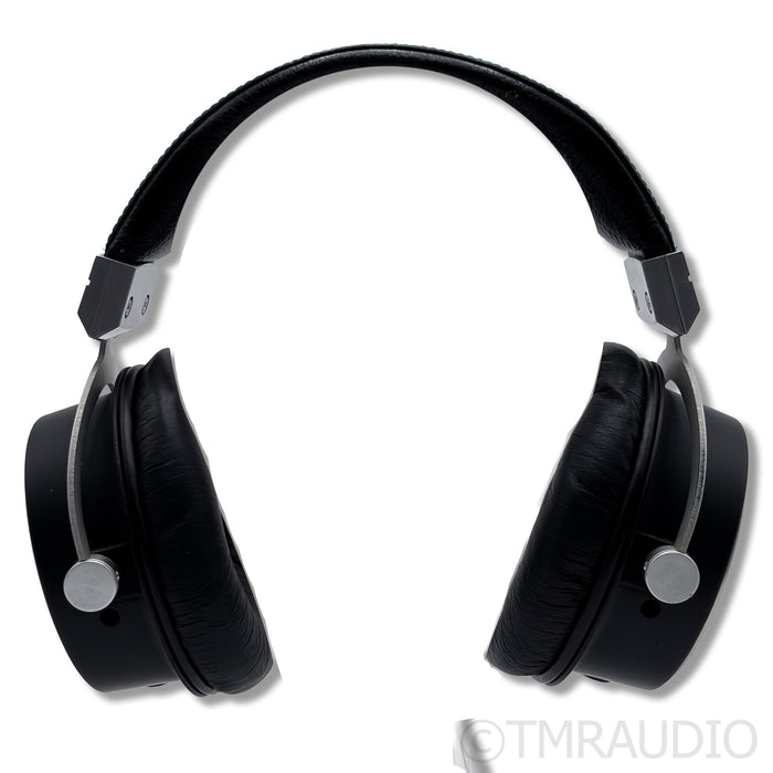 McIntosh MHP1000 Closed Back Headphones