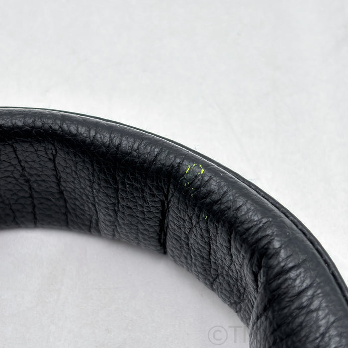 McIntosh MHP1000 Closed Back Headphones