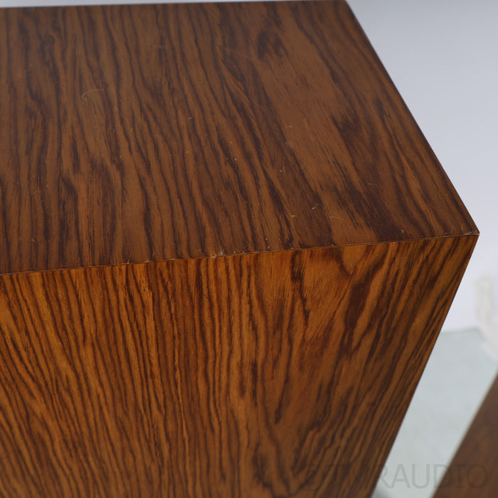 KEF R11 Meta Floorstanding Speakers
