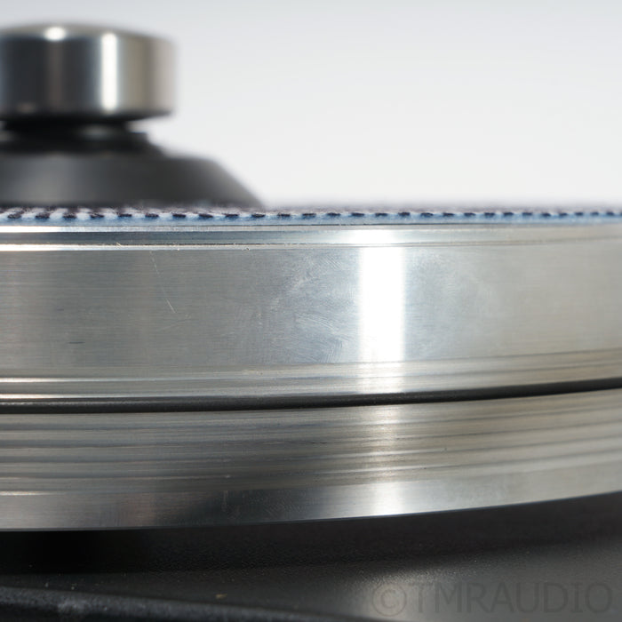 VPI Prime Turntable; JMW-10 Tonearm; Soundsmith Zephyr MIMC Cartridge; HW40 Feet