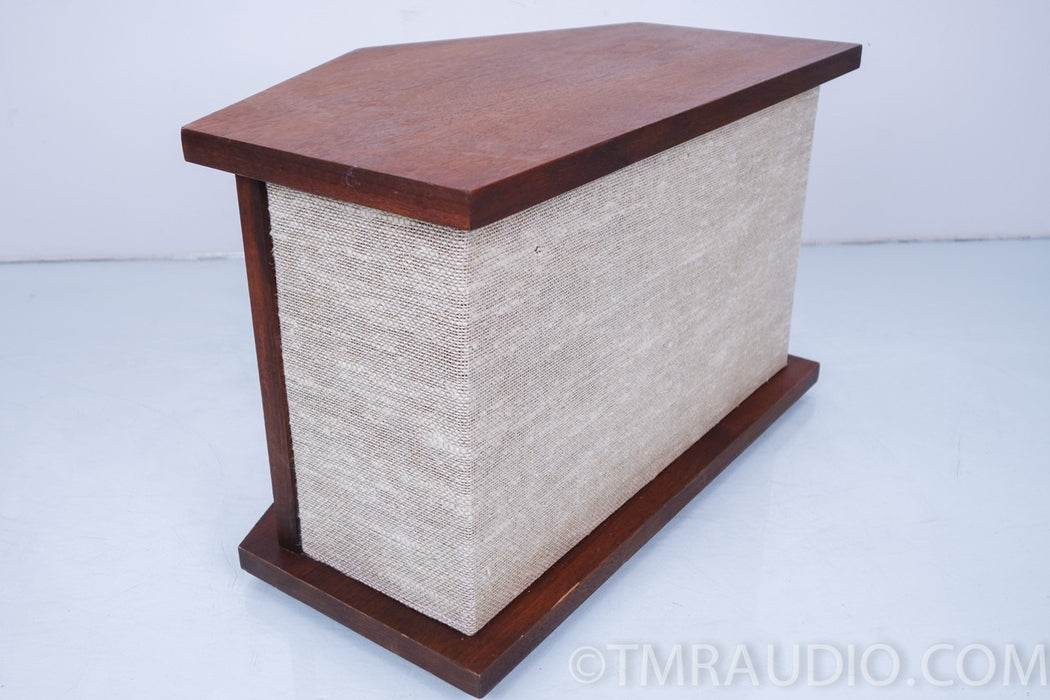 Bose 901 Series ii Vintage Speakers w/ Tulip Stands