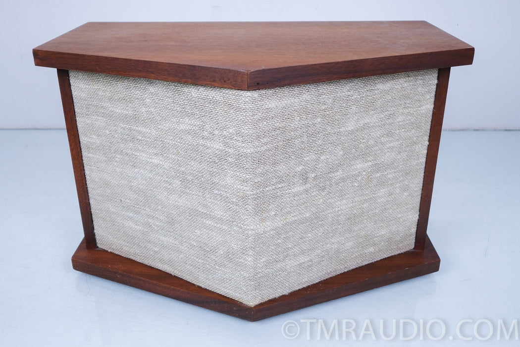 Bose 901 Series ii Vintage Speakers w/ Tulip Stands