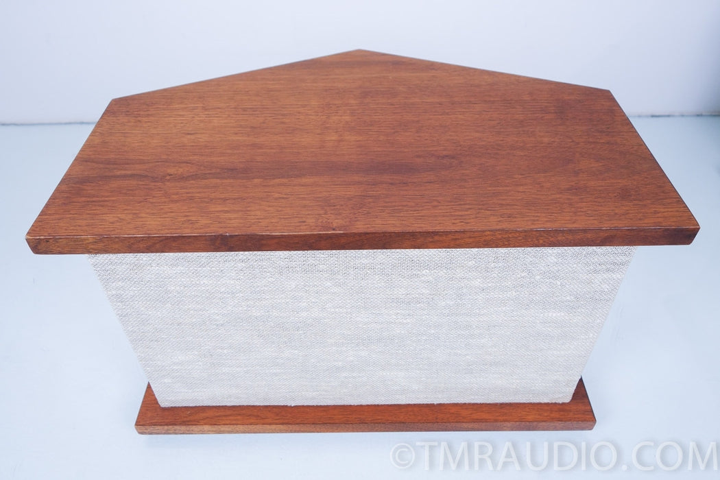 Bose 901 Series ii Vintage Speakers w/ Tulip Stands