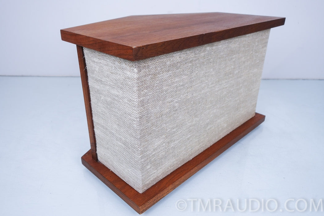 Bose 901 Series ii Vintage Speakers w/ Tulip Stands