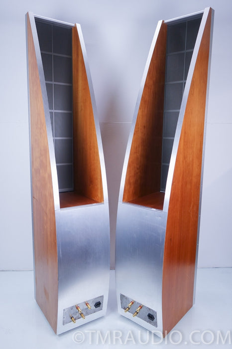 Innersound Kachina Electrostatic Hybrid Speakers by Roger Sanders