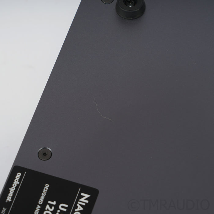 AudioQuest Niagara 1200 Power Conditioner