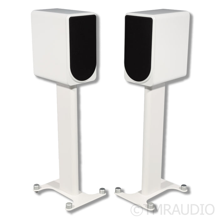 PS Audio Aspen FR5 Bookshelf Speakers; Stands