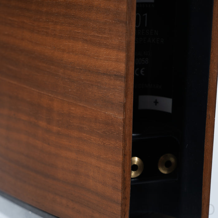 Borresen 01 Silver Supreme Edition Bookshelf Speakers; Stands