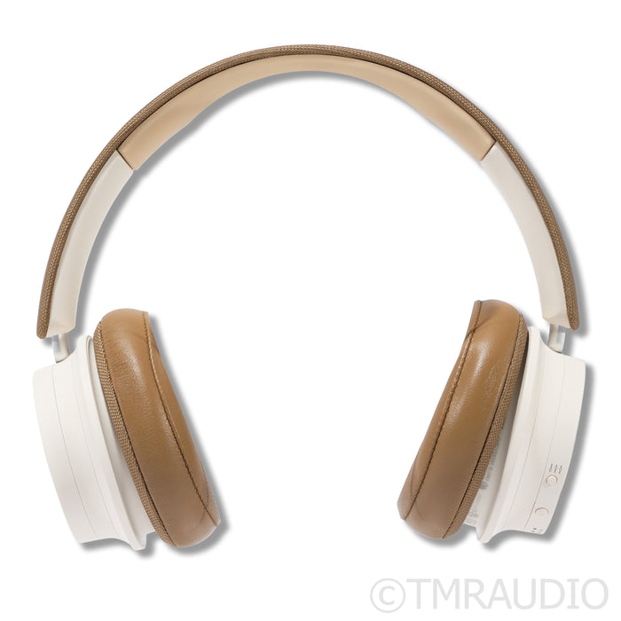 DALI IO-8 Headphones Wireless HiFi Headphones; (Open Box)