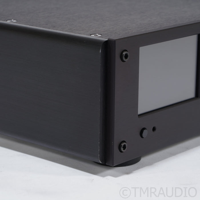 Benchmark Media LA4 Preamplifier