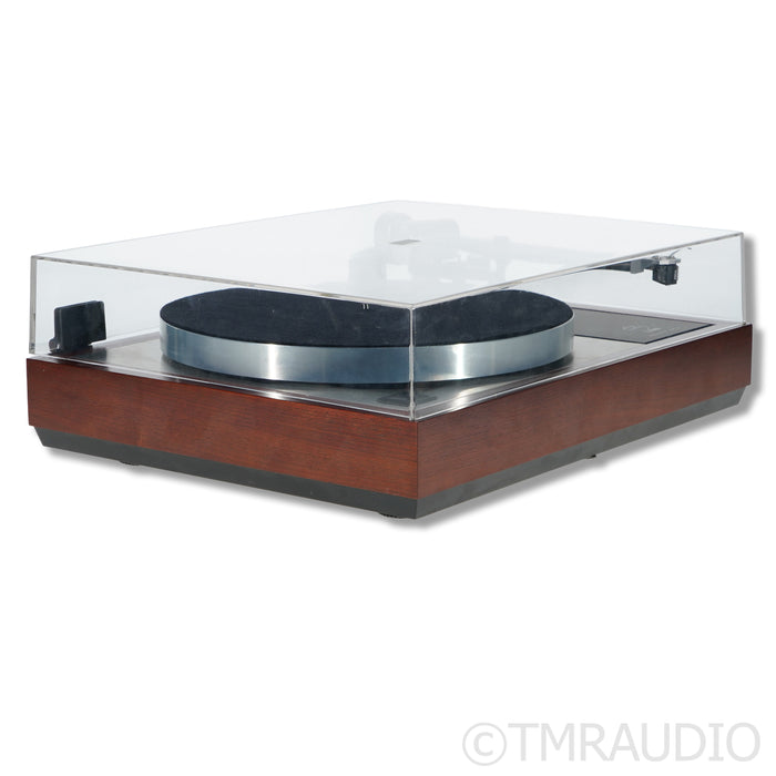 Linn Klimax LP12 Turntable; Ekos SE 9" Tonearm; Akiva MC Cartridge; Radikal PSU