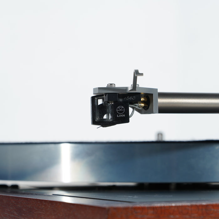 Linn Klimax LP12 Turntable; Ekos SE 9" Tonearm; Akiva MC Cartridge; Radikal PSU