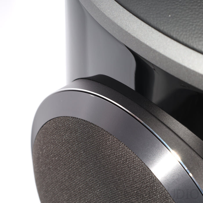 Bowers & Wilkins 803 D4 Floorstanding Speakers