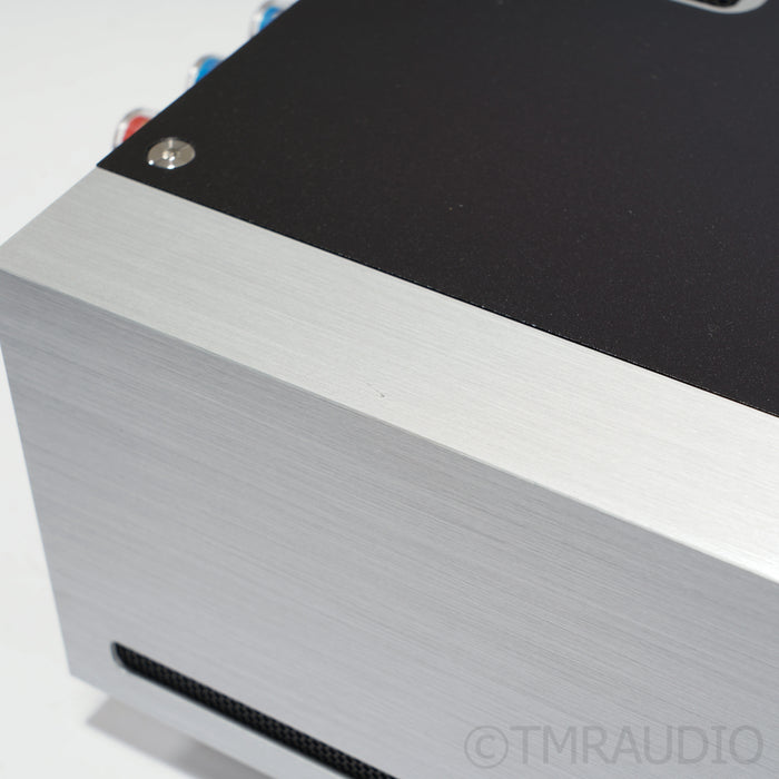 NAD Electronics M33 Streaming Integrated Amplifier / DAC; MM/MC Phono