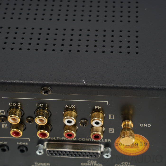 McIntosh C38 Preamplifier; MM Phono