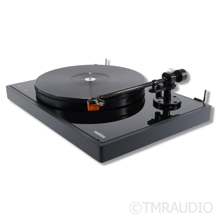 Revox T700 Turntable; 9" Carbon Tonearm; Ortofon Quintet Bronze MC Cartridge