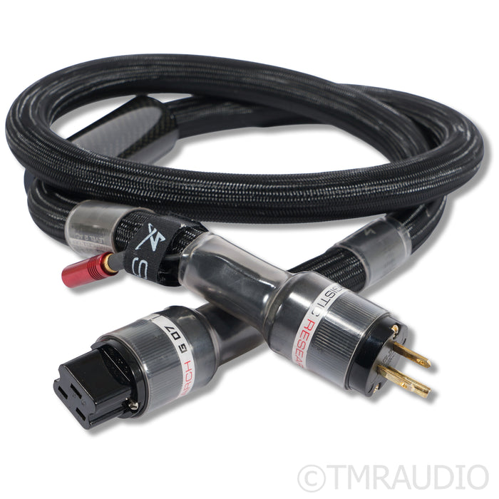 Synergistic Research PowerCell 8 UEF Power Conditioner; Level 2 Power Cable