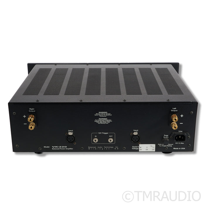 BAT VK-220 Power Amplifier