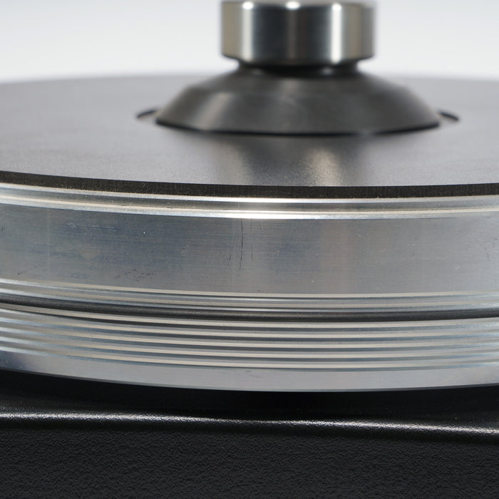 VPI Prime Turntable; JMW-10 Tonearm; HW-40 Isolation Feet (No Cartridge)