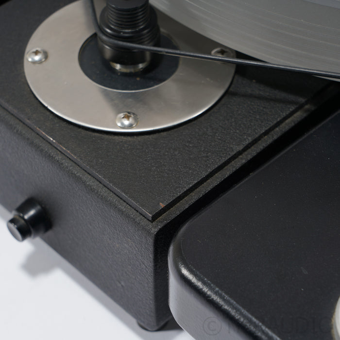 VPI Scout Belt-drive Turntable; JMW-9" Uni-pivot Tonearm (No Cartridge)