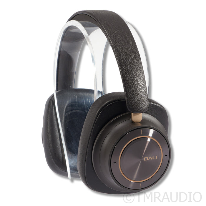 DALI IO-12 Wireless Closed-Back Headphones