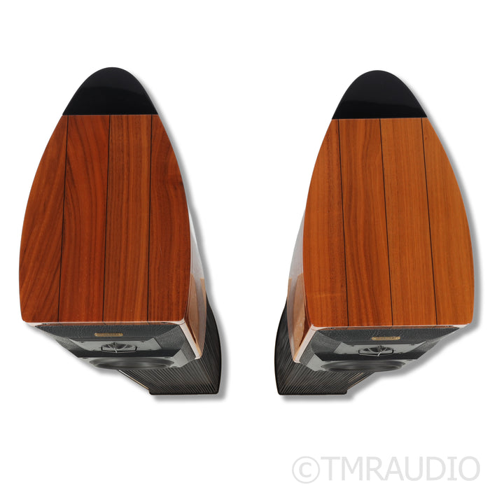 Sonus Faber Guarneri Homage Bookshelf Speakers; Dedicated Stands
