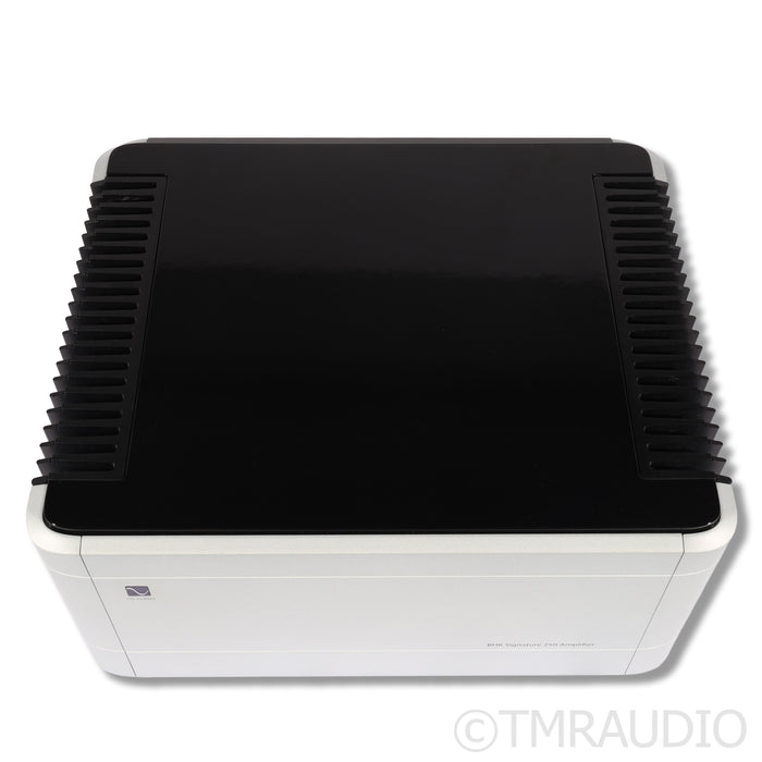 PS Audio BHK Signature 250 Hybrid Power Amplifier