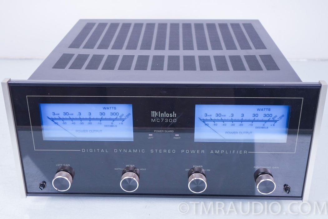 McIntosh MC 7300 Vintage Stereo Power Amplifier in Factory Box