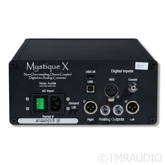 Mojo Audio Mystique X DAC; IsoAcoustic Pucks