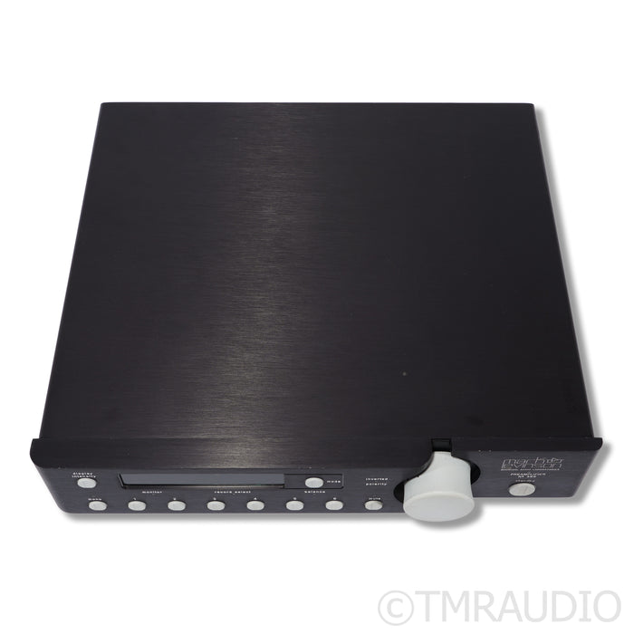 Mark Levinson No. 38S Preamplifier