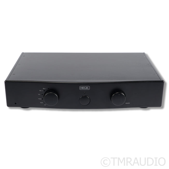 Hegel P30 Preamplifier