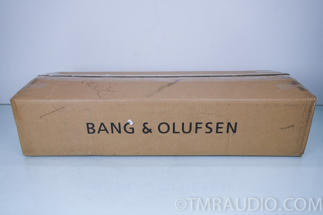 Bang & Olufsen B&O Beosound 9000 6 disc CD Changer / Receiver in Factory Box