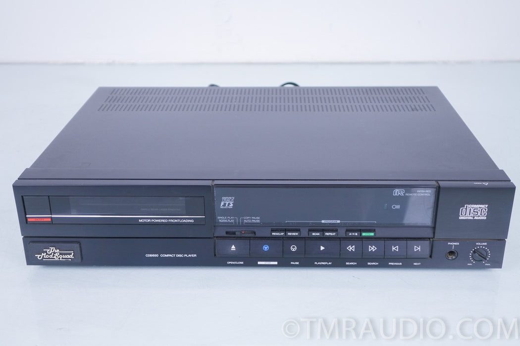 Magnavox CDB650 CD Player