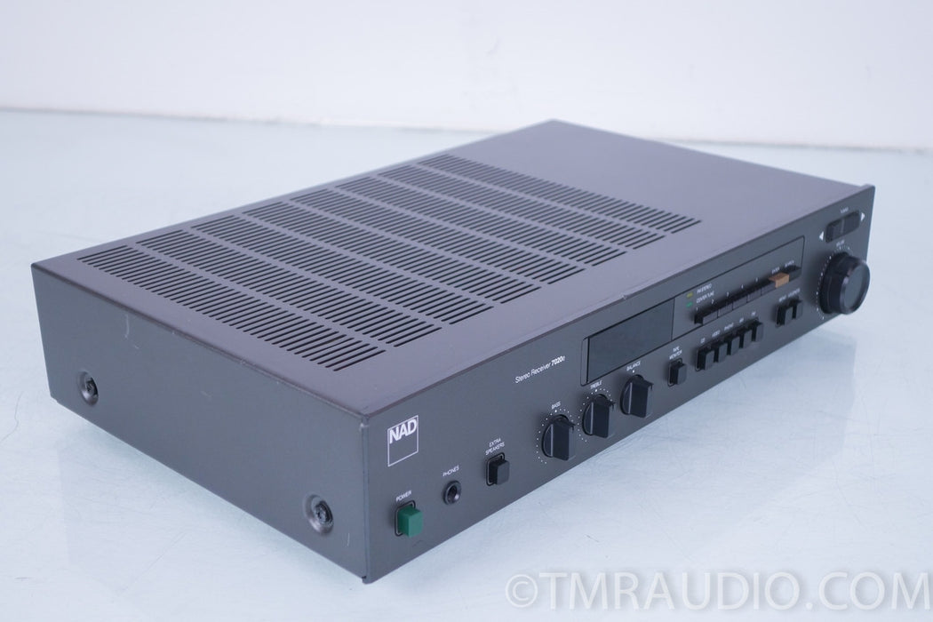 NAD 7020e AM / FM Stereo Receiver