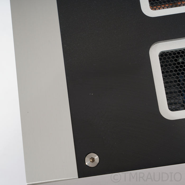 NAD Electronics Masters Series M27 Seven-Channel Power Amplifier