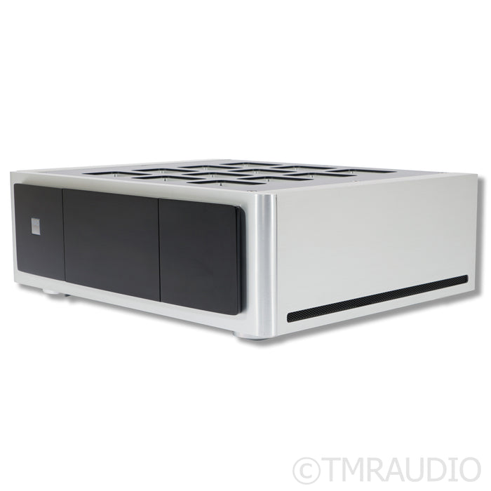 NAD Electronics Masters Series M27 Seven-Channel Power Amplifier