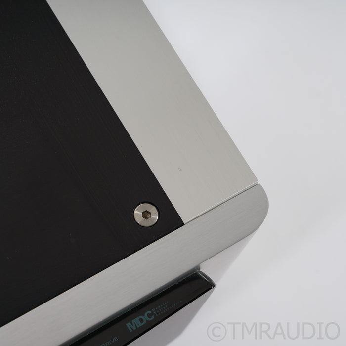 NAD Electronics Masters Series M27 Seven-Channel Power Amplifier
