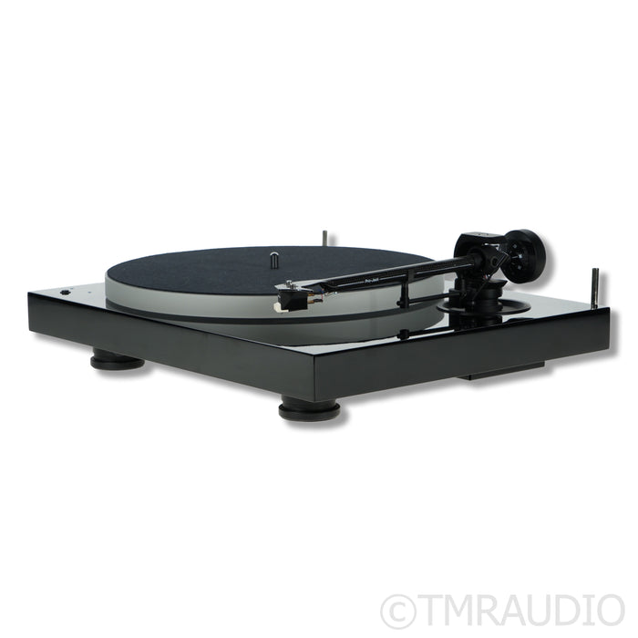 Pro-Ject X1 B Turntable; Sumiko Rainier MM Cartridge
