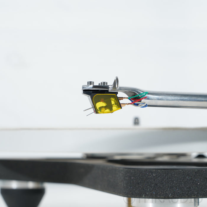 Rega Planar 10 Turntable; Aphelion 2 MC Cartridge