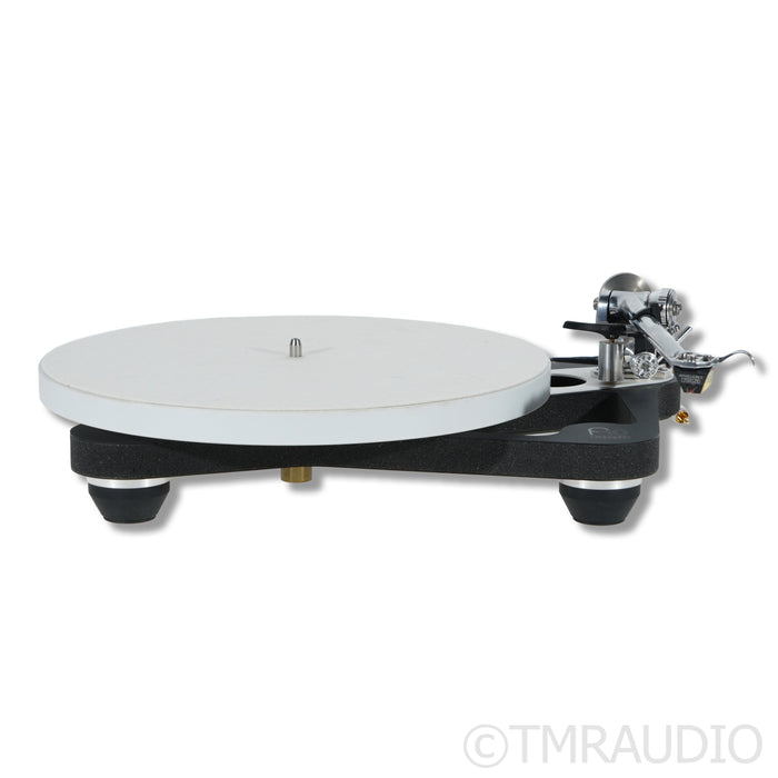 Rega Planar 10 Turntable; Aphelion 2 MC Cartridge