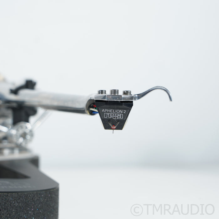 Rega Planar 10 Turntable; Aphelion 2 MC Cartridge