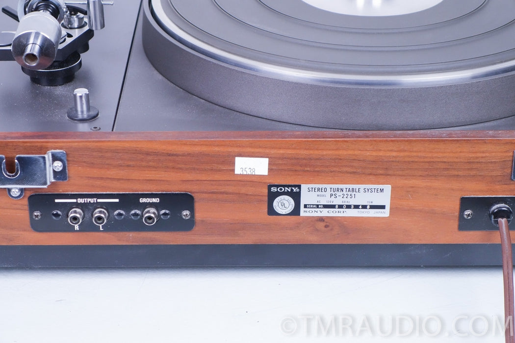 Sony 2251 Direct Drive Turntable w/ Shure VN35he Cart.