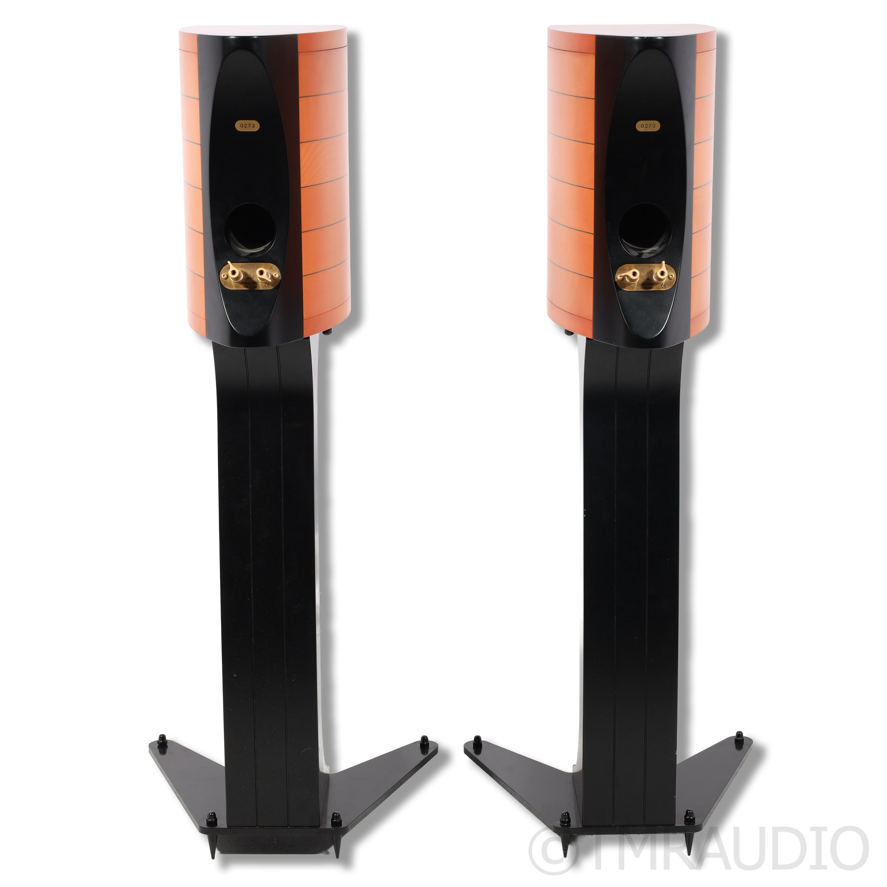 Sonus Faber Cremona Auditor M Bookshelf Speakers; Stands — The
