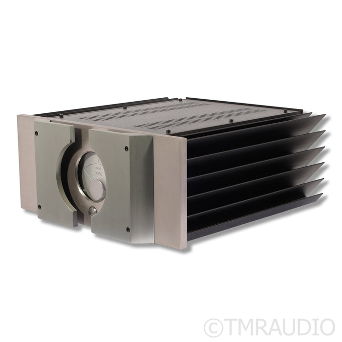 Pass Labs X250 Power Amplifier