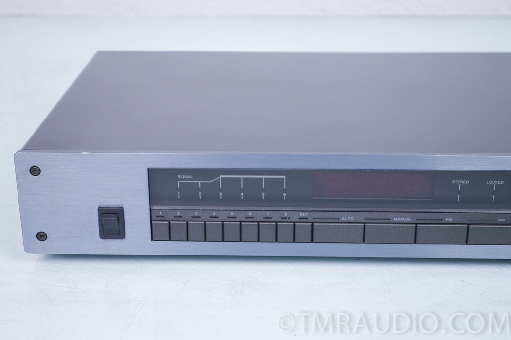 Carver TX-2 Quartz Synthesized AM FM Stereo Tuner