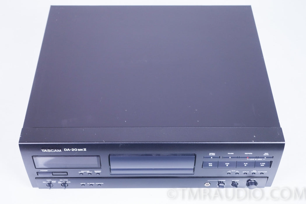 Tascam DA-20 mk ii DAT DIGITAL AUDIO RECORDER