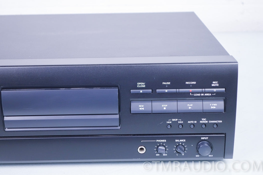 Tascam DA-20 mk ii DAT DIGITAL AUDIO RECORDER