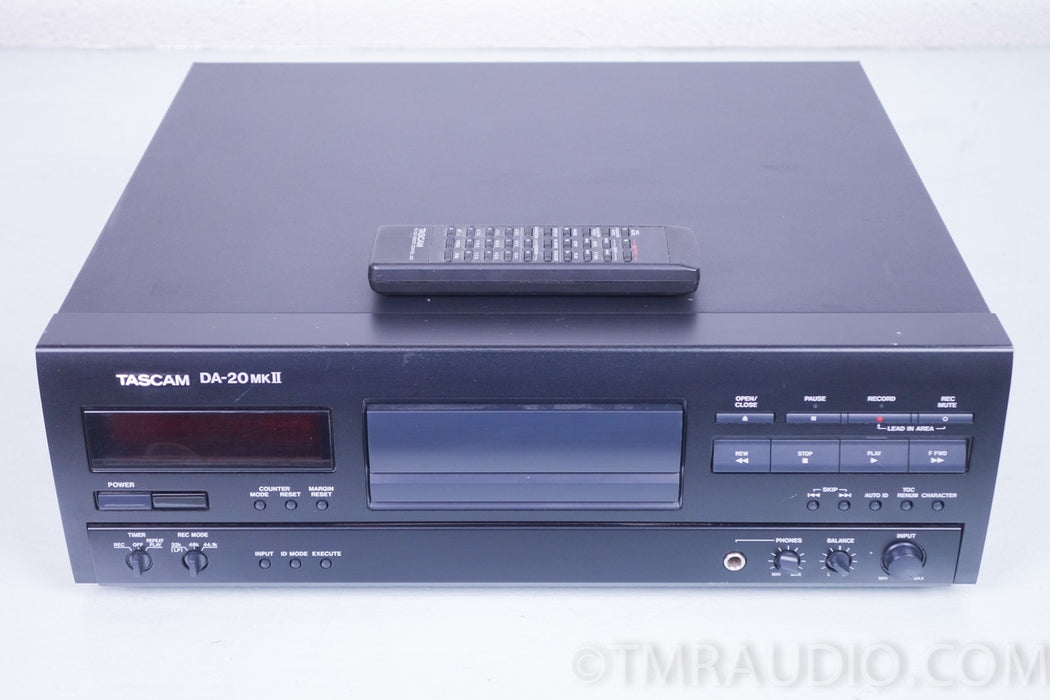 Tascam DA-20 mk ii DAT DIGITAL AUDIO RECORDER